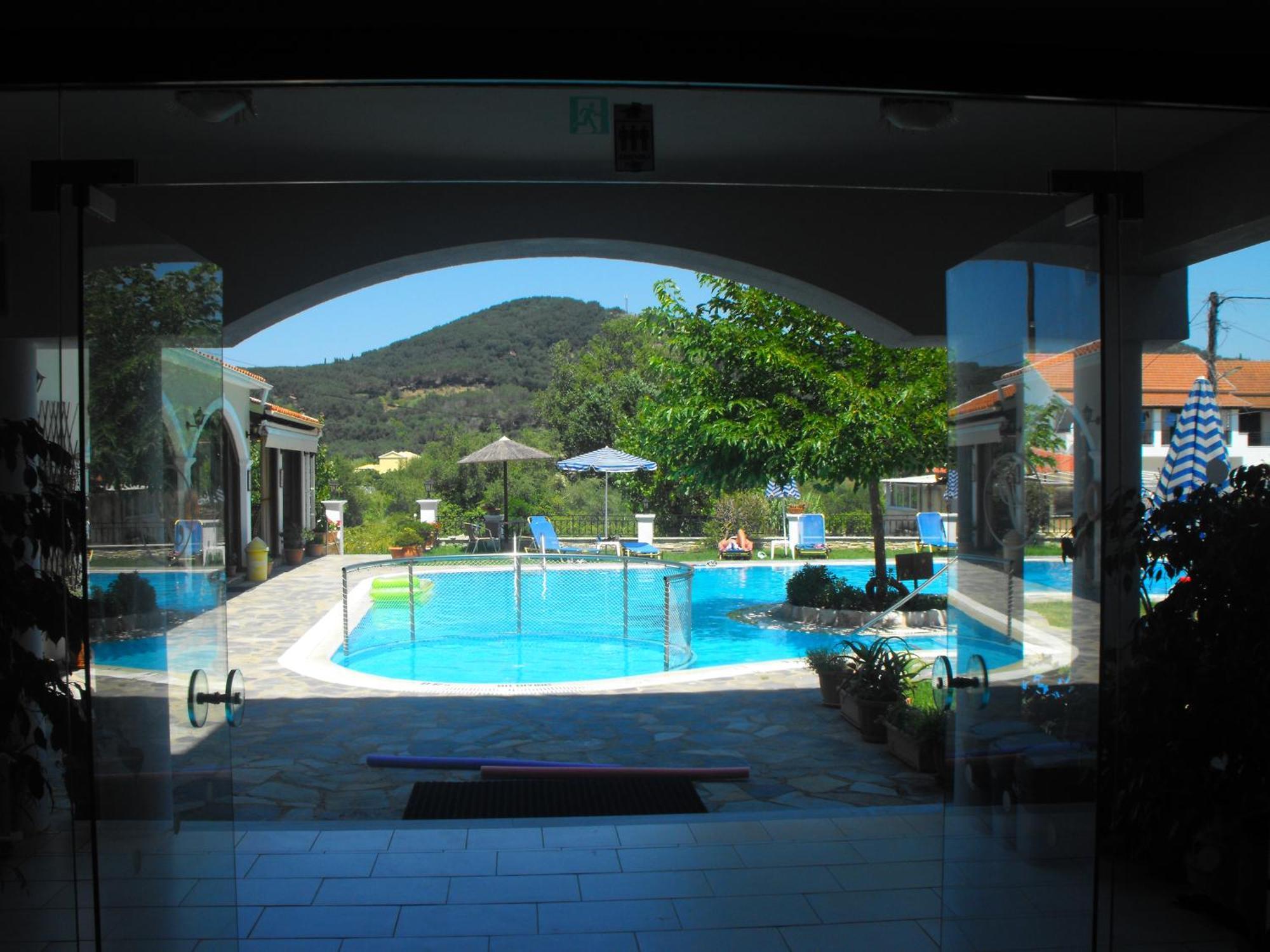 Perros Hotel Agios Stefanos Avliotes  Exterior foto