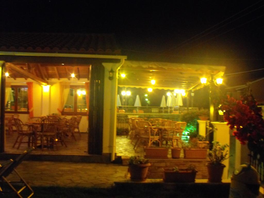 Perros Hotel Agios Stefanos Avliotes  Exterior foto